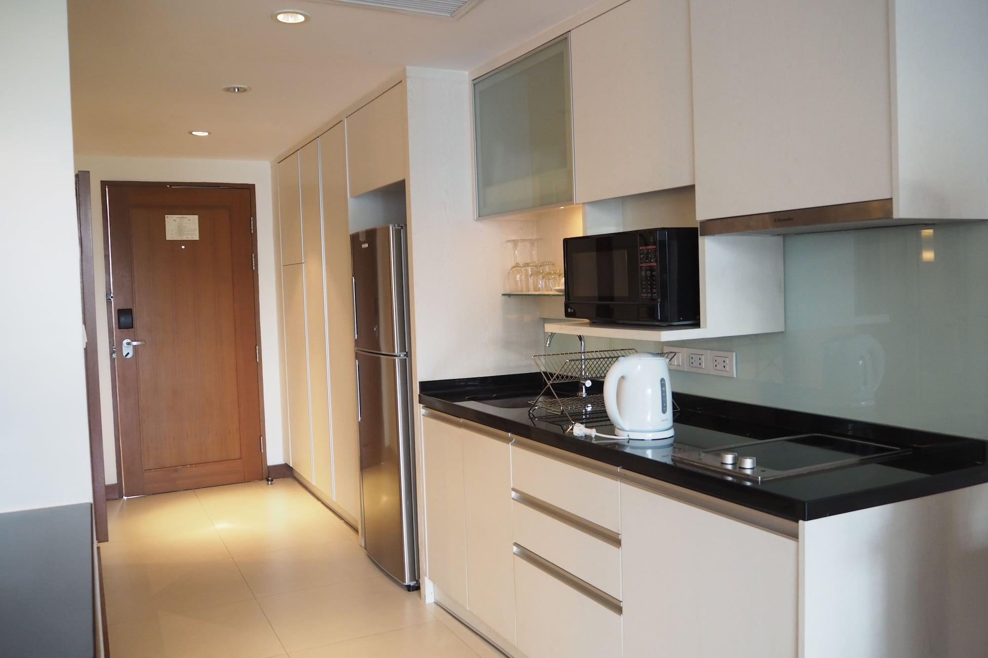 Woodlands Suites Serviced Residences - Sha Extra Plus Pattaya Εξωτερικό φωτογραφία