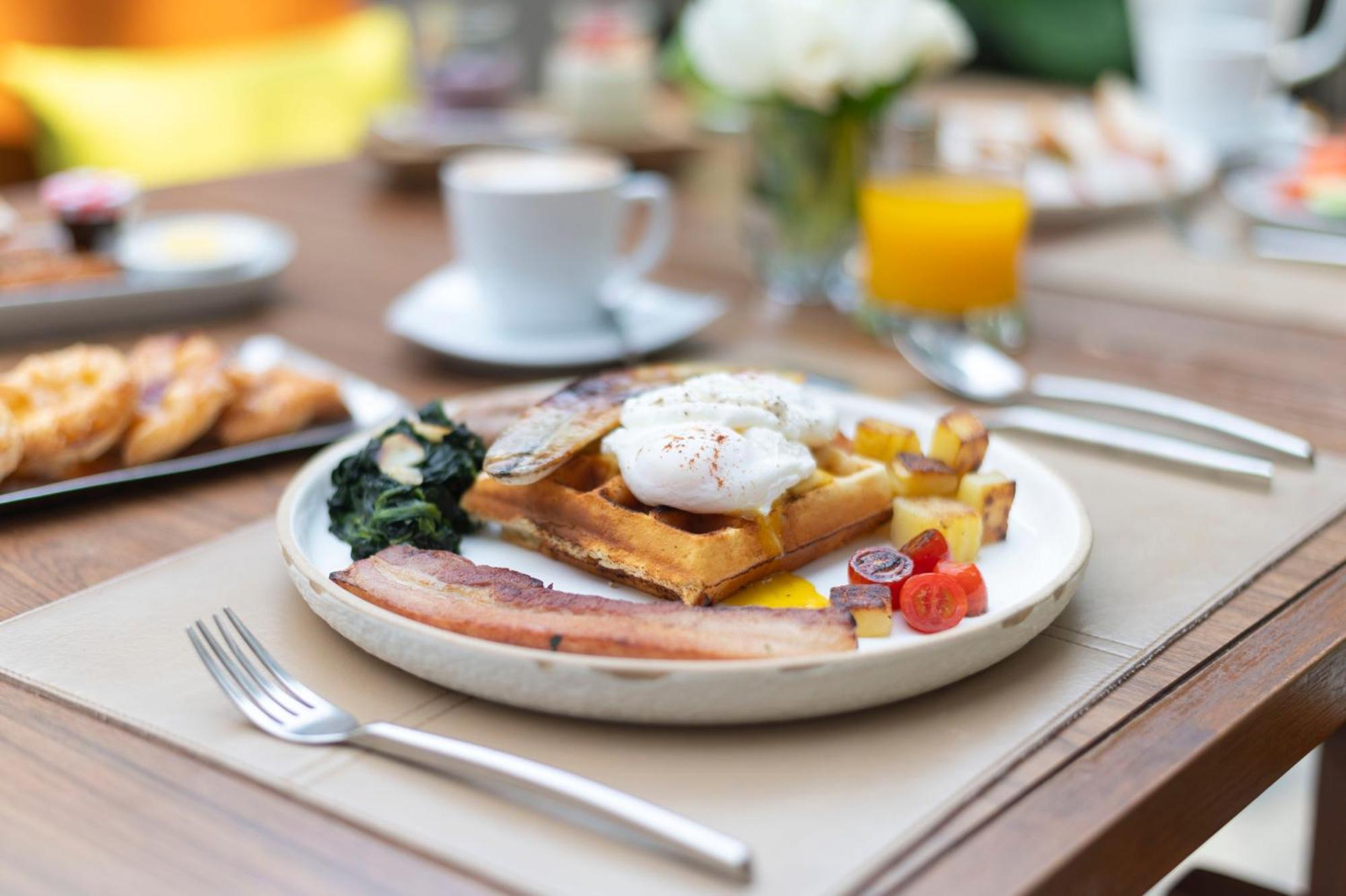 Woodlands Suites Serviced Residences - Sha Extra Plus Pattaya Εξωτερικό φωτογραφία